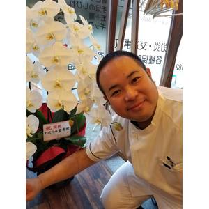 接骨院の開院お祝いに胡蝶蘭！